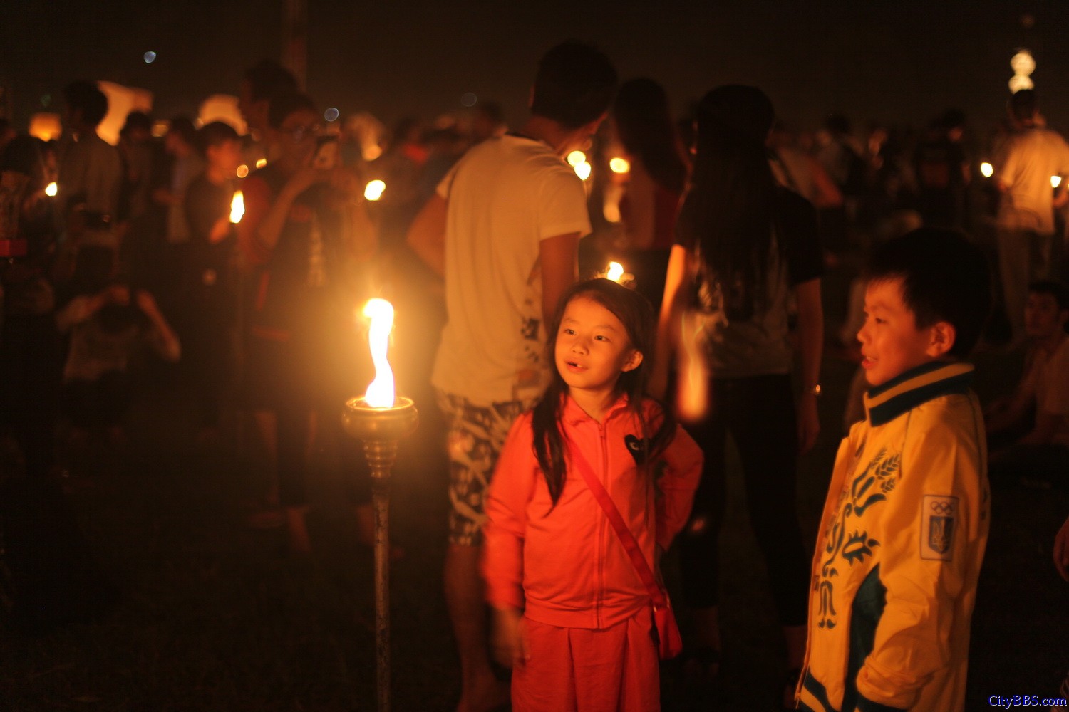 清迈水灯节之清迈万人天灯节 Chiang Mai Sky Laterns' Day