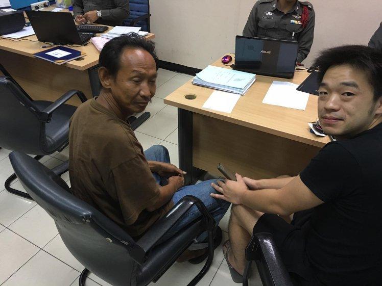 泰国流浪汉拾金不昧 失主给他工作和公寓