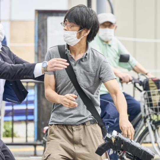 嫌疑人山上徹也